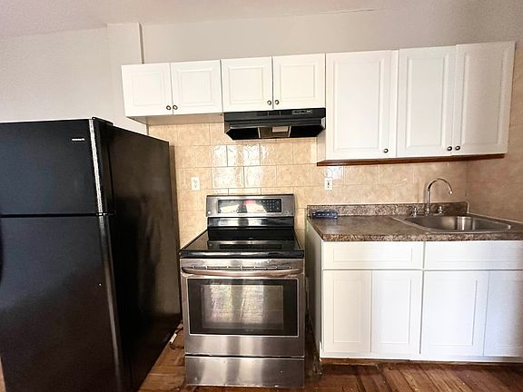 2nd image of 159 Bay 29 St #8B