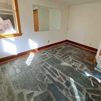 Natural Rock floor in Living
