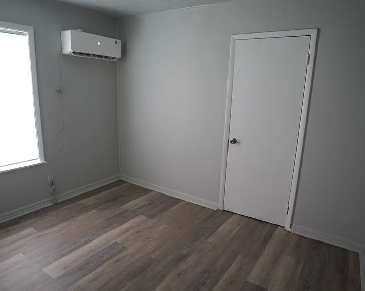 1005 Ladiga St SE — Photo 12