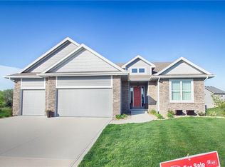 3120 Jackpine Dr, Waukee, IA 50263