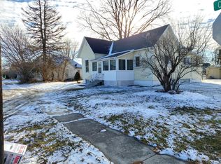 502 S Clay St, Morocco, IN 47963