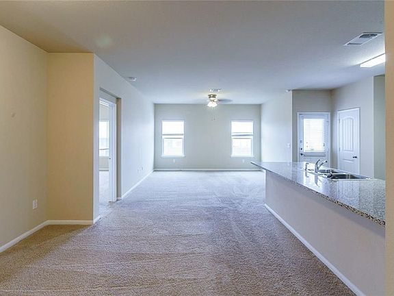 3rd image of 130 Turtle Creek Dr