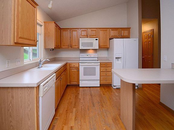 4th image of 5402 S 191st Ave