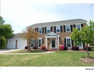 4605 Deanscroft Dr, Charlotte, NC 28226
