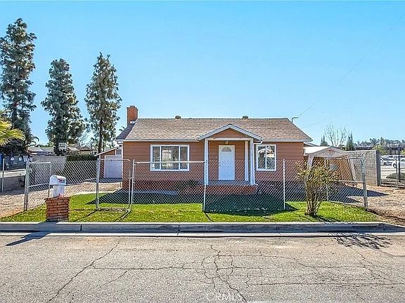 2nd image of 32005 Avenue E #A