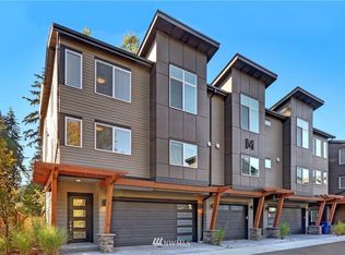 19225 Damson Rd, Lynnwood, WA 98036