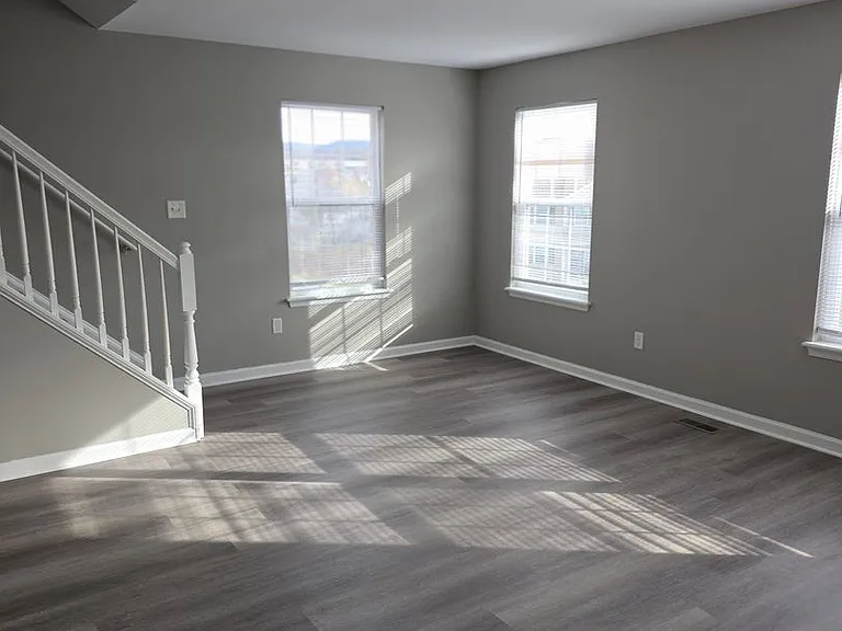 424 Viewpoint Way — Photo 20