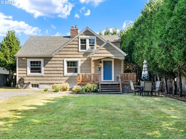 23311 NE Arata Rd, Wood Village, OR 97060