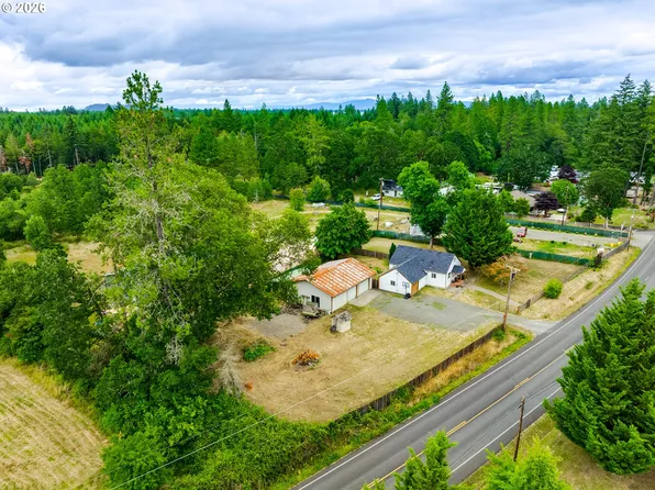 24723 Warthen Rd, Elmira, OR 97437