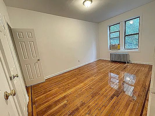 2nd image of 308 E 209th St APT 22