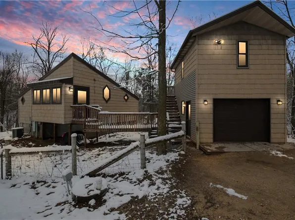 E7011 240th Avenue, Menomonie, WI 54751