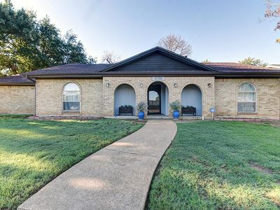 5700 Ridge Dr, Arlington, TX, 76016
