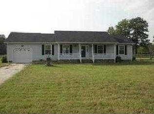 641 Lake Kilby Rd, Suffolk, VA 23434