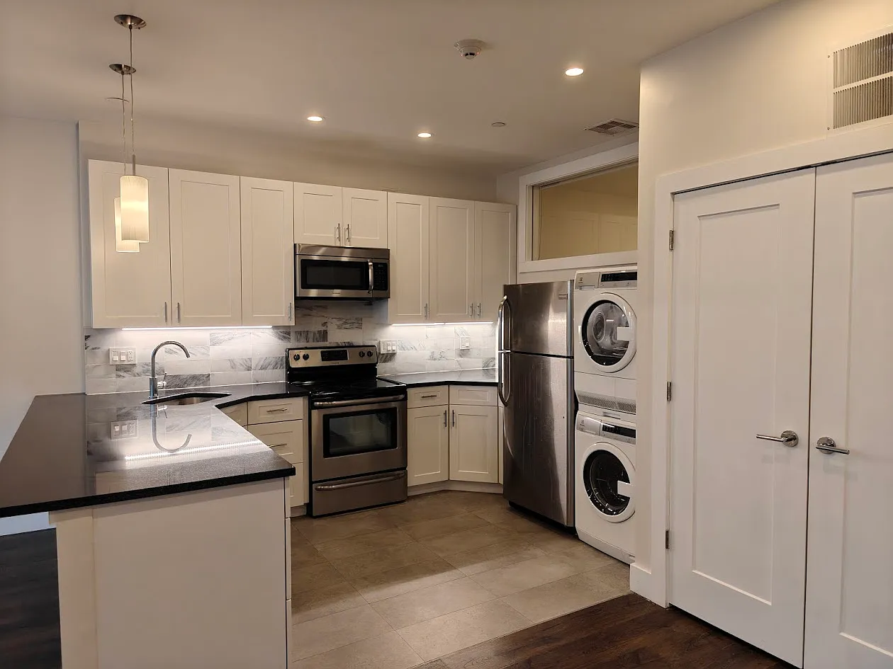 1 bed, 700 sqft, $1,650 — Photo 4