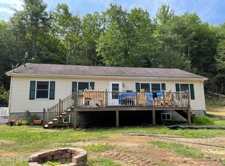 125 E Leisure Ln, Lock Haven, PA 17745