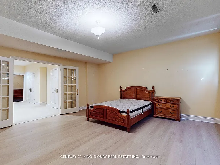 20 Limcombe Dr — Photo 23