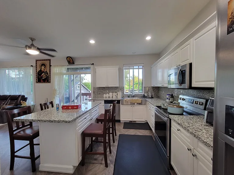 2894 SE Hale Way — Photo 16