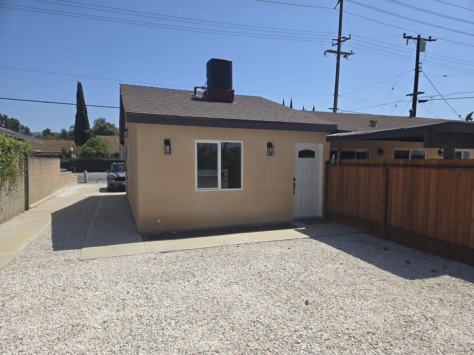 1 bed, 575 sqft, $2,150 — Photo 1