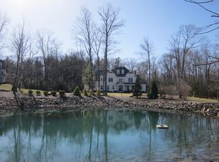 2 Sweetheart Mountain Rd, Collinsville, CT 06019