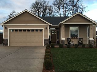 410 NW Reed Ln, Dallas, OR 97338