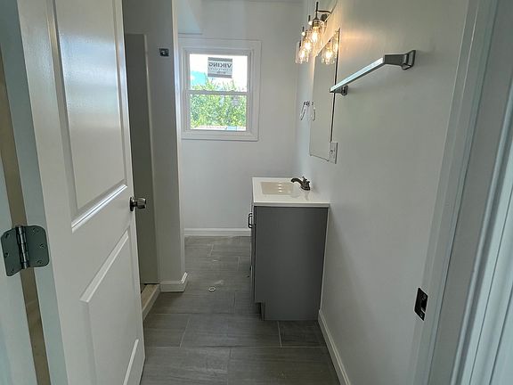 5th image of 1320 Elmwood Ave Floor 2