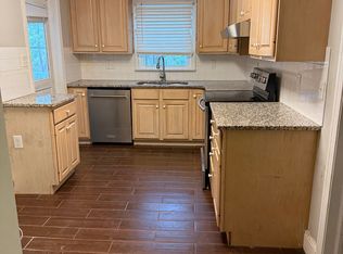 415 Lynhaven Dr, Winston Salem, NC 27104