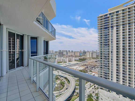 3rd image of 16485 Collins Ave Penthouse 36