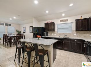 137 Ammonite Ln, Jarrell, TX 76537