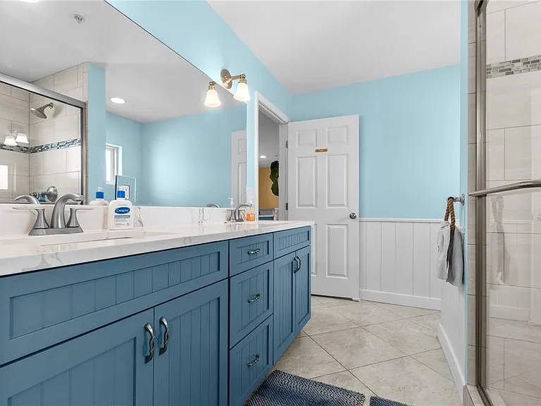 3740 Gulf Of Mexico Dr #114 — Photo 30