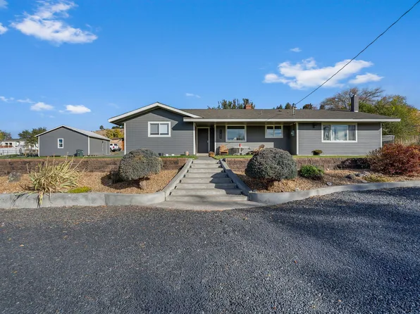 1180 NE Meadowlark Ln, Madras, OR 97741
