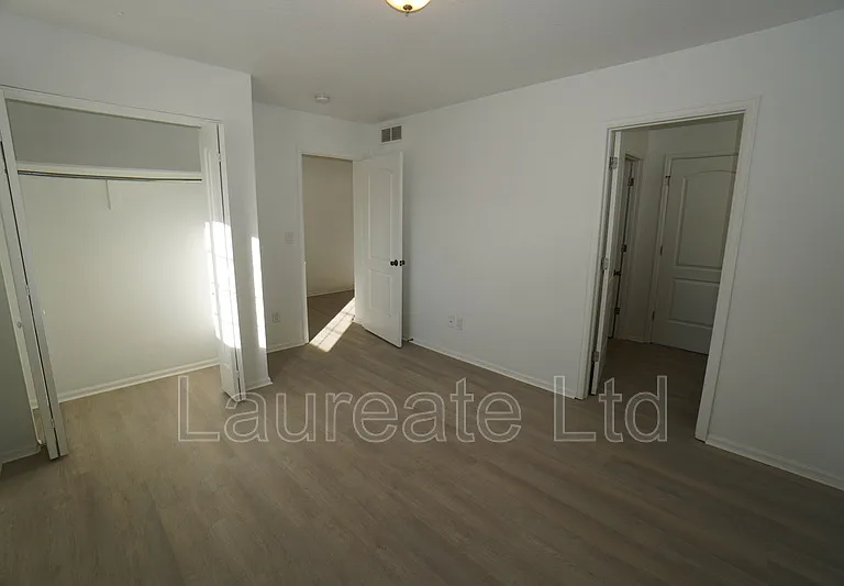 2995 W Yale Ave — Photo 23