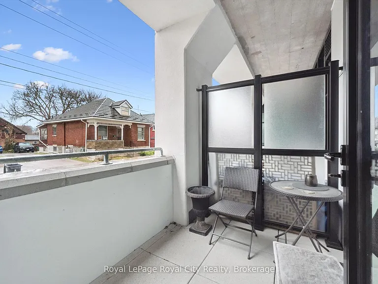 120 Huron St #115 — Photo 22