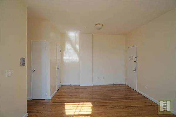 Rented by Halstead Real Estate | media 17