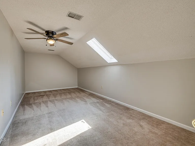 3711 Apple Grove Cir — Photo 21