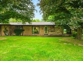 3999 Stimson Rd, Barberton, OH 44203