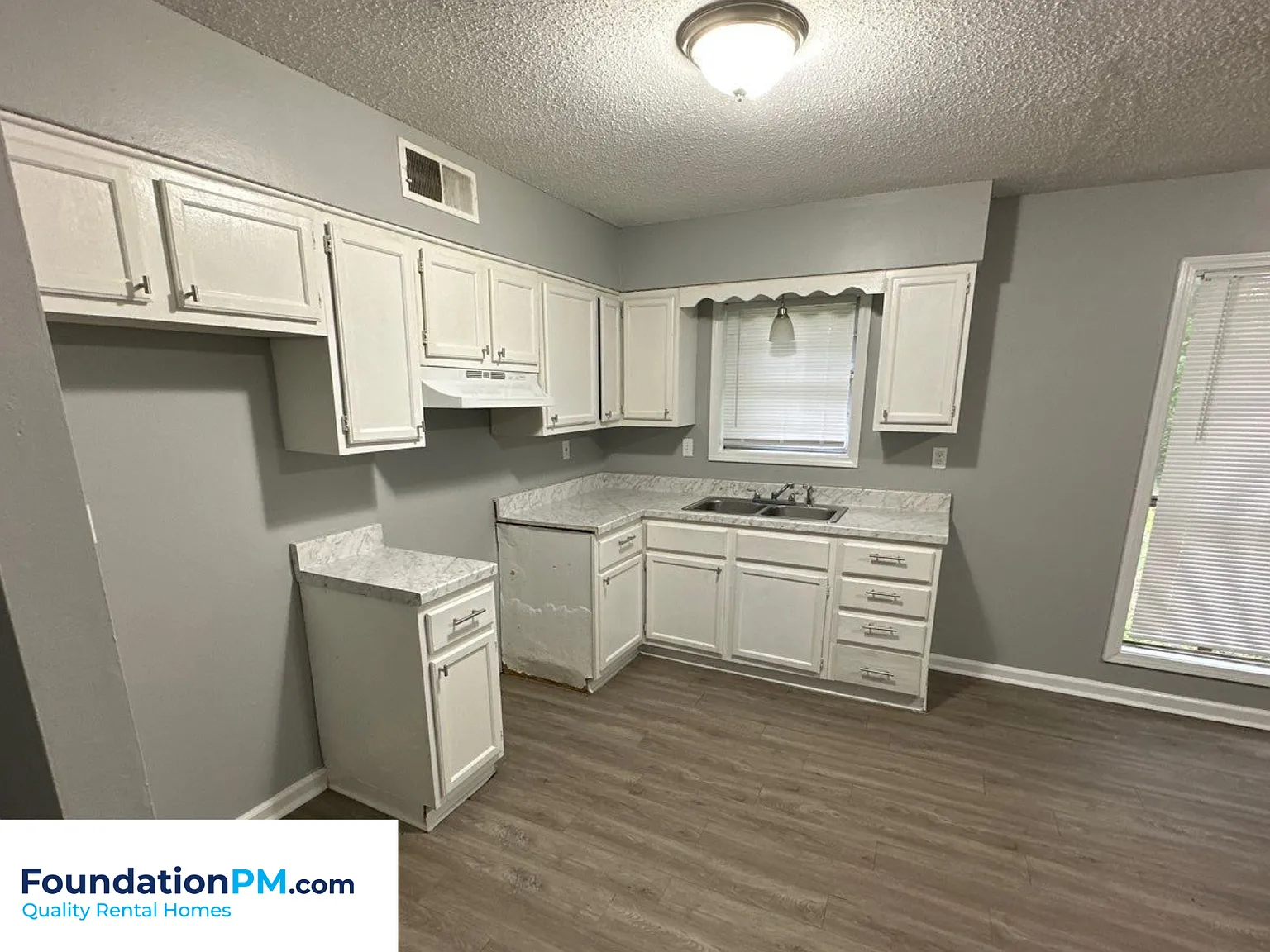 901 Chesterton Drive (Sold 7-16-25) - 1 — Photo 3