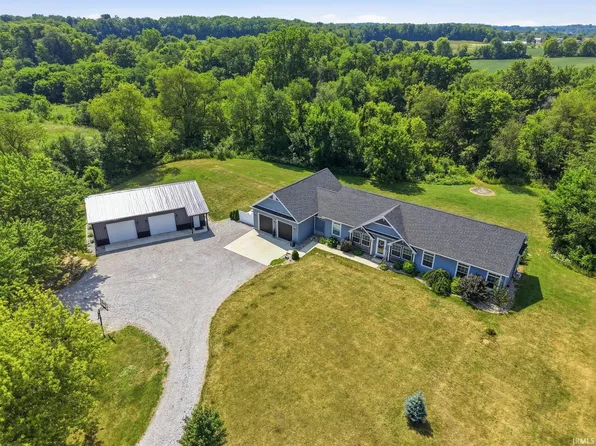 5280 E State Road 8, Albion, IN 46755