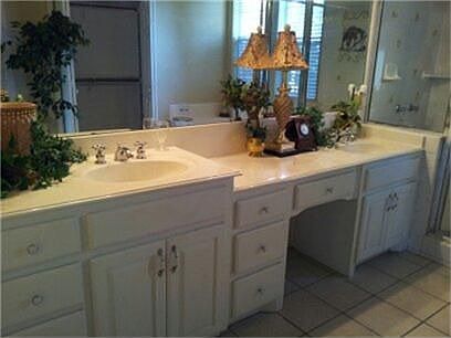 5th image of 1232 W Oaklawn Dr