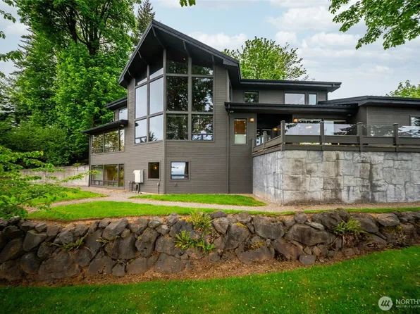 813 Varsity Road, Kalama, WA 98625