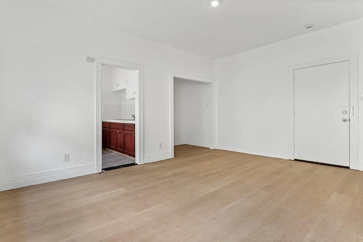 Studio, 435 sqft, $1,350 — Photo 4