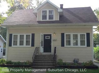 227 E Maple Ave, Villa Park, IL 60181