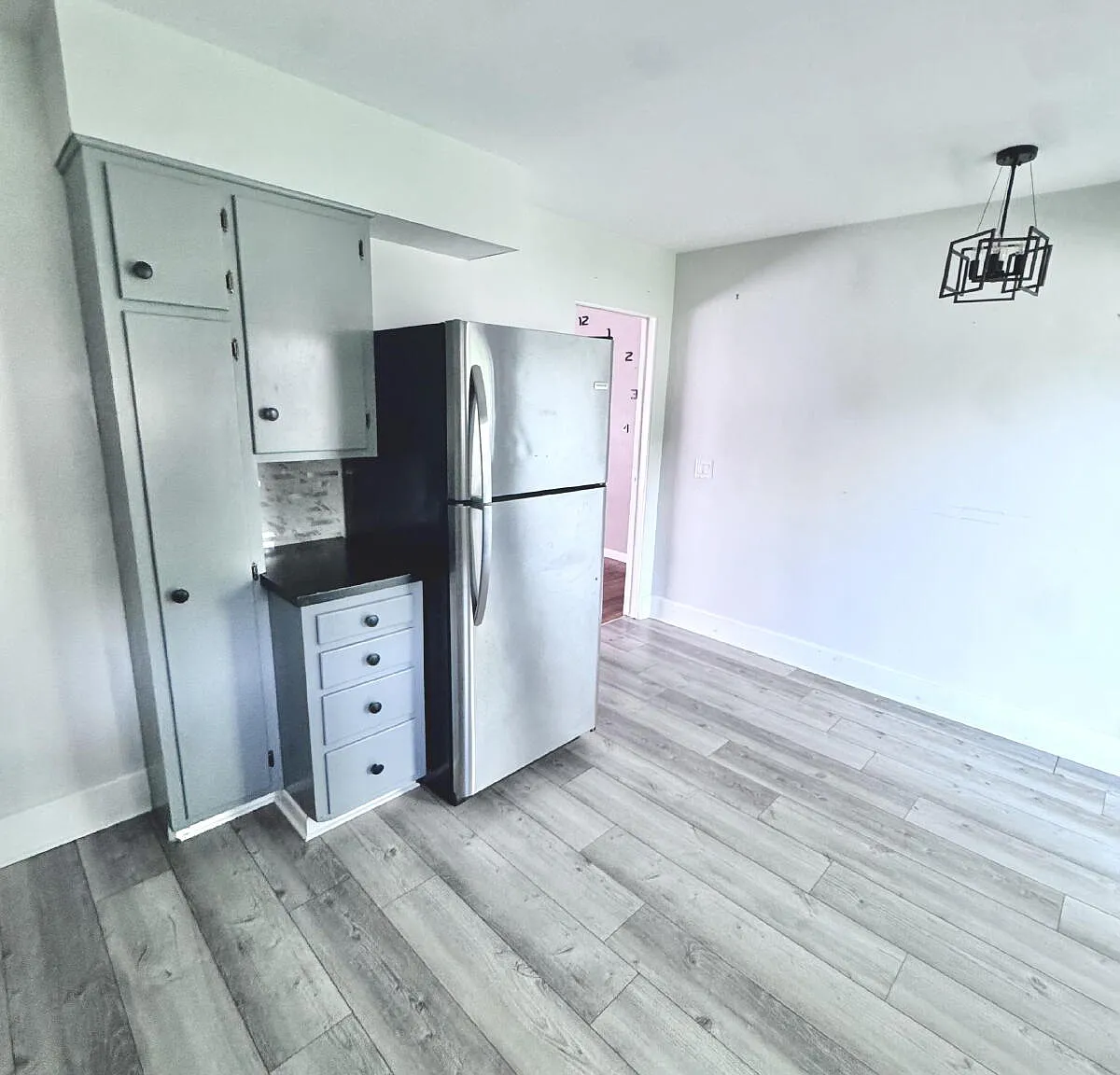 3 bed, 2.0 bath, $1,800 — Photo 4