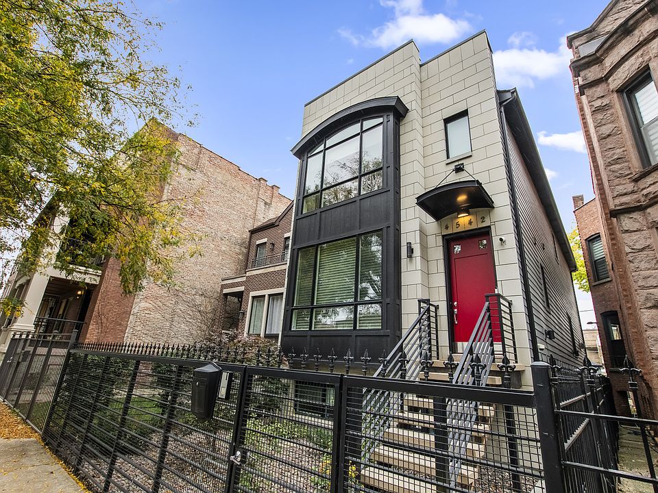 1st image of 4542 S Prairie Ave
