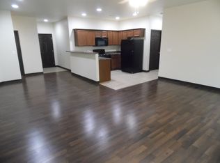 2405 Grand Banks Dr, Columbia, MO 65202