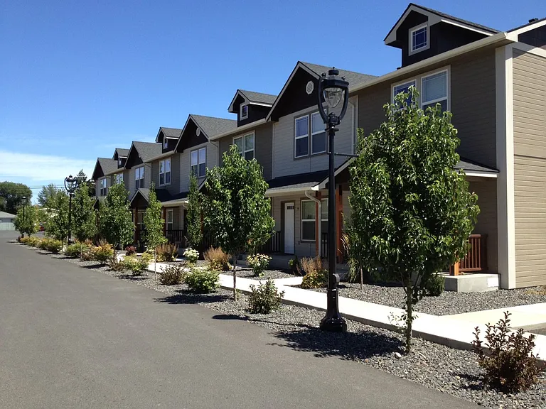 202 Valleyview Ave #8 — Photo 18