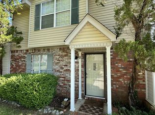 8 E Chadwick Cir #1, Dothan, AL 36305