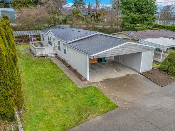 625 SW 9th St Unit 2, Dundee, OR 97115