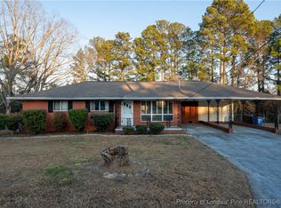 1802 Olympia Ct, Fayetteville, NC 28301