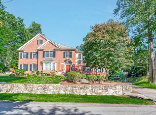 70 Ledgeways, Wellesley, MA 02481