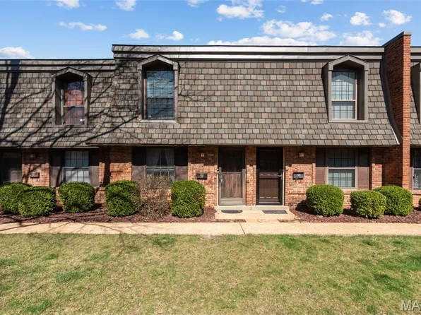 1841 Mansard Dr, Saint Louis, MO 63125